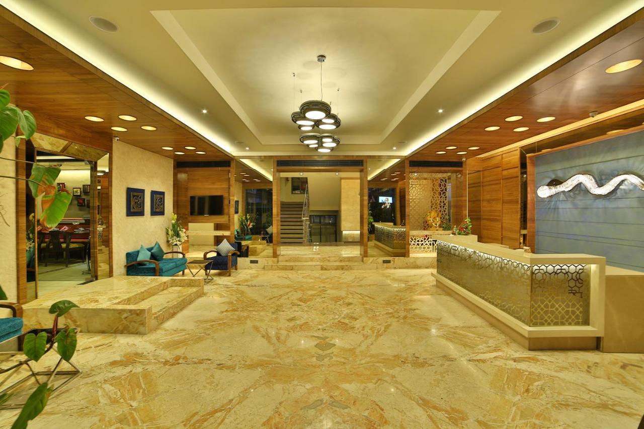 Hotel G Express Formerly Known As Tgb Express อาเมดาบัด ภายนอก รูปภาพ