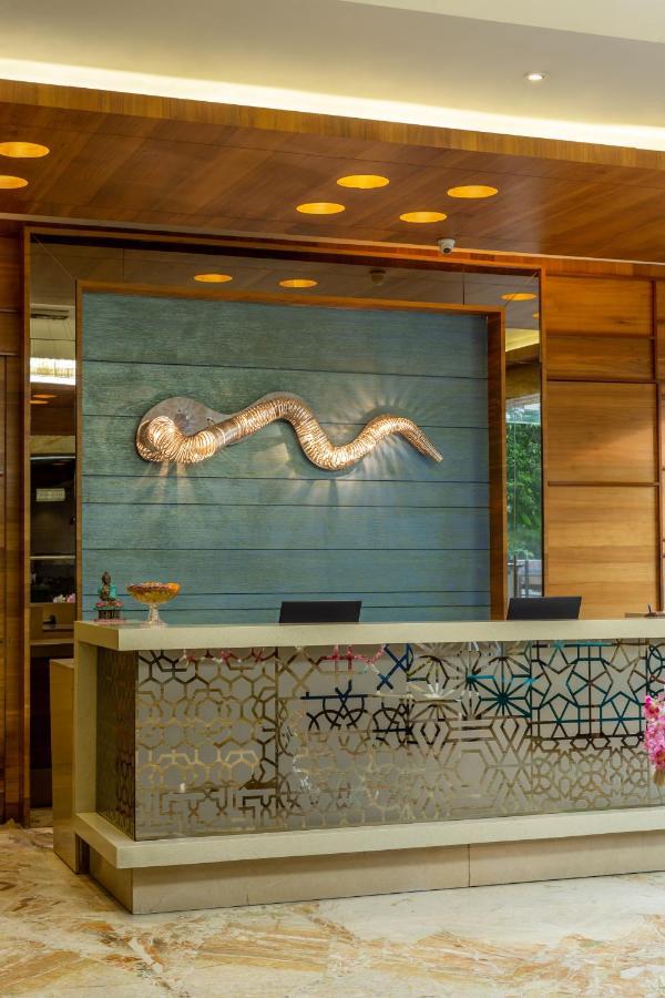 Hotel G Express Formerly Known As Tgb Express อาเมดาบัด ภายนอก รูปภาพ