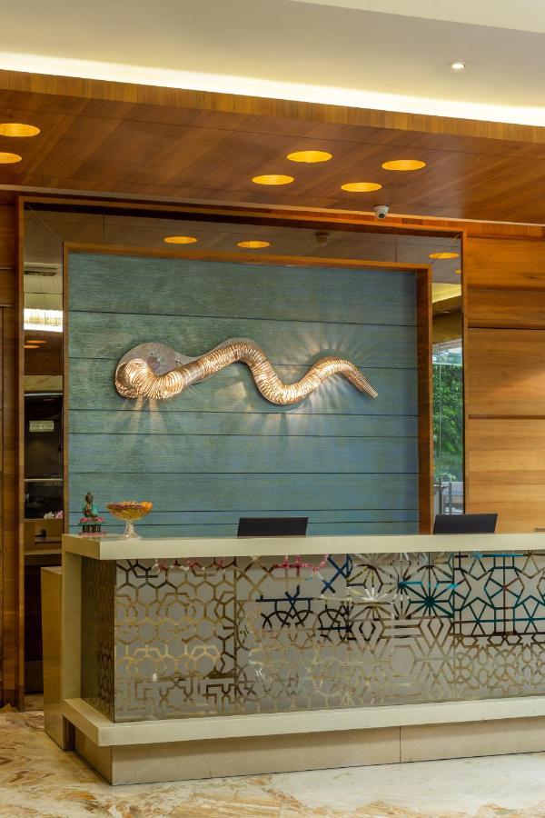 Hotel G Express Formerly Known As Tgb Express อาเมดาบัด ภายนอก รูปภาพ
